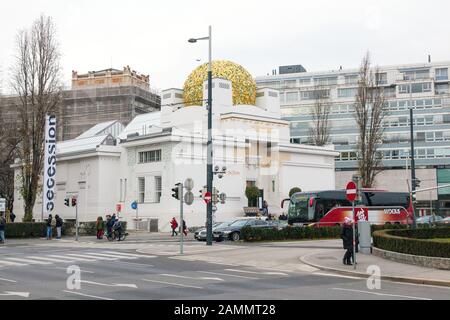 Secession Building una galleria d'arte contemporanea, Karlsplatz, Vienna, Austria. Foto Stock