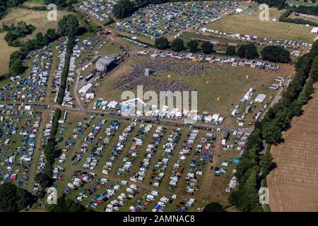 La CROPREDY festival musicale annuale presso il villaggio di CROPREDY. Formato poco più di trenta anni fa dal folk-rock band Fairport Convention. Fotografato nel 2010 Foto Stock