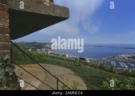 St Martin's batterie di artiglieria che si affaccia sul porto di Dover, Kent, England, Regno Unito Foto Stock