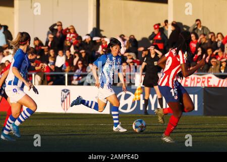 Alcala De Henares, Spagna. 11th Gen 2020. Yoko Tanaka (Huelva) Calcio : Spagnolo 'la Liga Primera Iberdrola' partita tra Club Atletico de Madrid 1-0 Sporting de Huelva all'Estadio Centro Deportivo Wanda Alcala de Henares in Alcala de Henares, Spagna . Credito: Mutsu Kawamori/Aflo/Alamy Live News Foto Stock