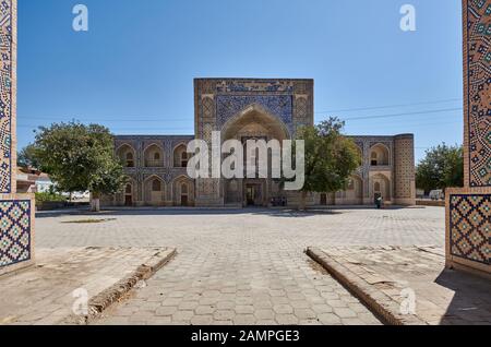 |Madari Khan Madrassah, Bukhara, Uzbekistan, Asia Centrale Foto Stock