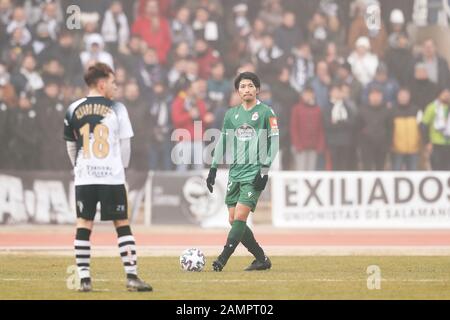 Salamanca, Spagna. 12th Gen 2020. Gaku Shibasaki (Deportivo) Calcio : Spagnolo 'Copa del Rey' partita tra Unionistas de Salamanca CF 1 (8-7) 1 RC Deportivo de la Coruna al Las Pistas del Helmantico di Salamanca, Spagna . Credito: Mutsu Kawamori/Aflo/Alamy Live News Foto Stock