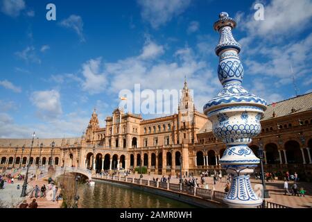 Spagna la piazza di Siviglia costruito per il 1929 esposizione Ibero-americana Foto Stock