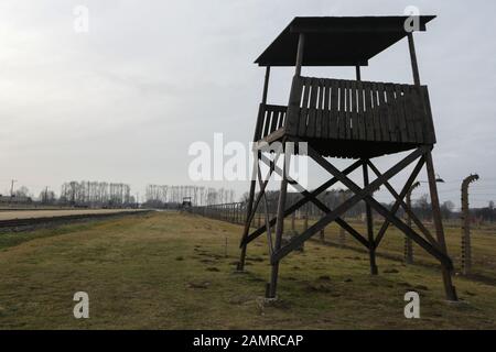 Auschwitz, POLONIA - 20 dicembre 2019: Torri di avvistamento al campo di concentramento di Auschwitz (Konzentrationslager Auschwitz) Foto Stock