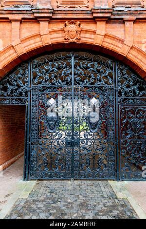 Cancello ornati di Pfeiffer Arch, l'ingresso di Scandicci ha College, Università di Cambridge, Regno Unito Foto Stock