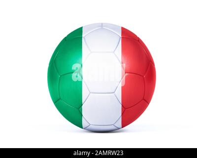 Calcio nei colori della bandiera italiana isolato su bianco in un'immagine concettuale di campionato a sostegno dell'Italia Foto Stock