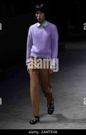 Milano, Italia. 14th Gen 2020. Gucci Autunno/Inverno 2020/2021 Runway Durante La Settimana Della Moda Di Milano Uomini‚Äôs Gennaio 2020 - Milano, Italia 14/01/2020 | Utilizzo Nel Mondo Credito: Dpa/Alamy Live News Foto Stock