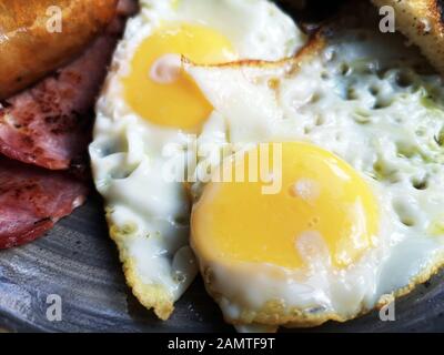 Close-up di una colazione inglese completa Foto Stock