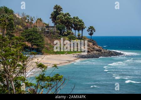 Spiaggia scena vicino Banyuning a Bali est Foto Stock