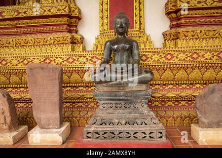 L'architettura e l'antica immagine del Buddha e la scultura di dettaglio (Hor Pha keo Museo).Haw Pha Kaew Museum di Vientiane, Laos. Foto Stock