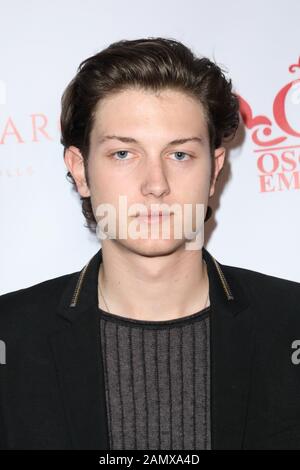 Hot 100 Holiday Party Alla Edwards-Lowell Art Gallery Di Beverly Hills, California, Il 14 Dicembre 2019 Con: Sam Evans Dove: Beverly Hills, California, Stati Uniti Quando: 15 Dicembre 2019 Credito: Sheri Determan/Wenn.com Foto Stock