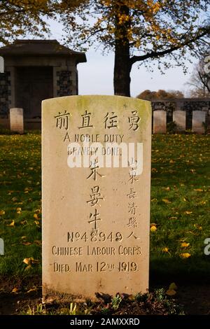 Ayette cimitero indiano e cinese, tombe di operai cinesi e indiani, vicino Arras 03 Foto Stock