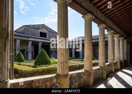 Pompei. Italia. Sito archeologico di Pompei. Casa di Menander (Casa del Menandro). Regio i-10-4 Foto Stock