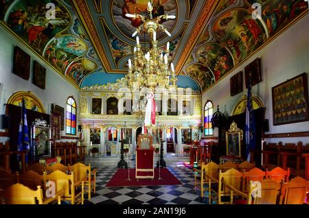 La Grecia, all'interno della chiesa ortodossa Maria Vergine di Chrissopigi a Zante città Foto Stock