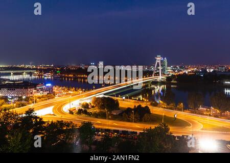 Vista sul ponte UFO Foto Stock