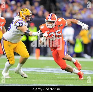 New Orleans, Louisiana, Stati Uniti. 13th Gen 2020. Clemson Tigers Defensive End Justin Foster (35) al NCAA Football 2020 CFP National Championship gioco tra Clemson vs LSU a Mercedes-Benz Superdome a New Orleans, Louisiana. Jp Waldron/Cal Sport Media/Alamy Live News Foto Stock