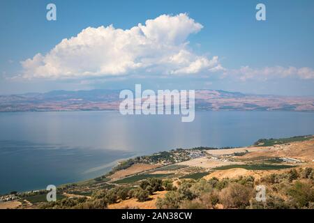 Mare di Galilea, panoramica del più grande lago d'acqua dolce d'Israele Foto Stock
