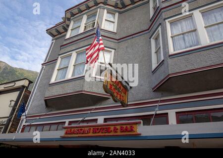L'Alaskan Hotel e Bar di Juneau, in Alaska è elencato nel Registro Nazionale dei Luoghi Storici. Foto Stock