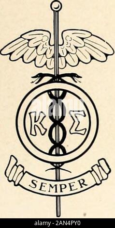 I detriti di Purdue . Kappa Sigma organo ufficiale-l'organo CaduceusSecret-Star e CrescFlower-giglio della valle Fratres in Urbe A. P. JamisonJ. Lyndon Van XattaY. S. BrockenbroughCharles D. GavanJohn W. Van XattaSamuel i. Van XattaEdward W. EarlLee F. Dresser fondata all'Uni CHI CAPITOLO Stabilito 1885 Frater in FacultateAlpha P. Jamison Fratres in Universitate1907 W. Blistain J. H. Bradleyl")8 A. M. GramsT. T. BarnettC. G. GreenE. A. Holloway Rah! Rah! Rah!mezzaluna e stella!Vive-La! Vive-La!Sigma Kappa! X. I,. EmleyF. J. Jackson E. D. BischoffA. L. GoodA. S. HeffleyG A. Blistain F. G. CH Foto Stock
