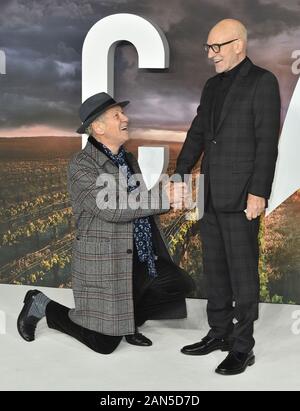 Londra, Regno Unito. 15 gennaio, 2020. Sir Ian McKellen e Sir Patrick Stewart frequentare l'Amazzonia originale, Star Trek: Picard' UK TV Premiere di Odeon Luxe, Leicester Square. Credito: SOPA Immagini limitata/Alamy Live News Foto Stock