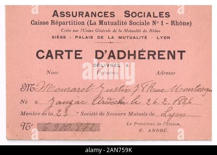 Il francese le assicurazioni sociali scheda di registrazione datata 1930, Lione, Francia Foto Stock