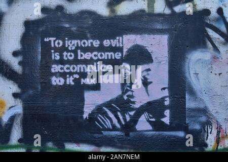 Martin Luther King i graffiti sulla parete di separazione Betlemme Cisgiordania Foto Stock