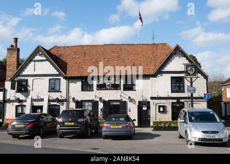 La testa di cerve Ristorante e Pub a Bray, Berkshire, Regno Unito. Il 31 marzo, 2017. Uno di Heston Blumenthal di tre ristoranti a Bray. Credito: Maureen McLe Foto Stock