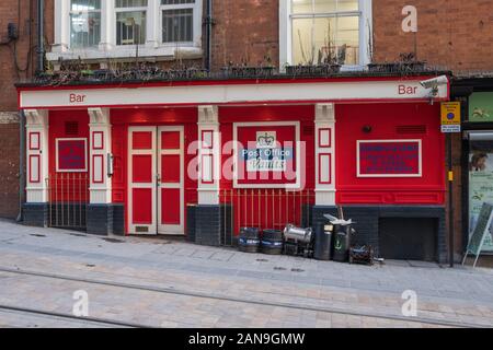 Di fronte Al Post Office Vaults Real ale cantina bar a Pinfold Street, Birmingham, West Midlands, Regno Unito Foto Stock