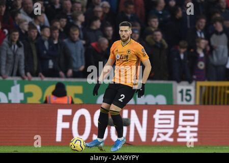 11 gennaio 2020, Molineux, Wolverhampton, Inghilterra; Premier League, Wolverhampton Wanderers v Newcastle United : Matt Doherty (2) di Wolverhampton Wanderers in azione durante il gioco. Credito: Richard Long/news immagini Foto Stock