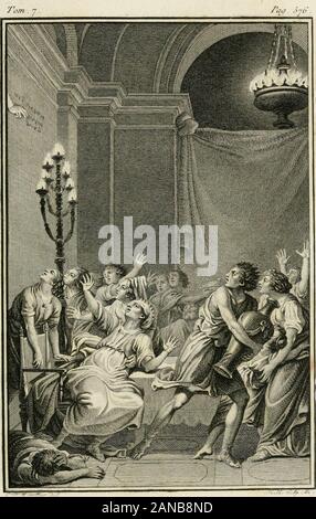 La Sainte la Bibbia : contenant l'Ancien et le Nouveau testamento . voit une quiécrit principale sur la muraille, ho.l^E roi Baltasar montare onu grand festin à milledes plus grands de sa cour, et chacun buvoitselon figlio âge. 2. Le roi étant donc déjà plein de vin , com-manda quon apportât les vases dor et dar-gent que son père Nabucliodonosor avoit em-portés du temple de Jérusalem, afin que le roibût dedans avec ses femmes, ses concubine,et les grands de sa cour. 3. Su apporta donc aussitôt les vases dor etdargent qui avoient été transportés du temjîlede Jérusalem ; et le roi ma dedans avec sesfemmes, ses co Foto Stock