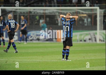 Milano, 05 aprile 2011,' SAN SIRO Stadium, la UEFA Champions League 2010/2011 ,FC Inter - FC Schalke 04 : Wesley Sneijder durante la partita Foto Stock