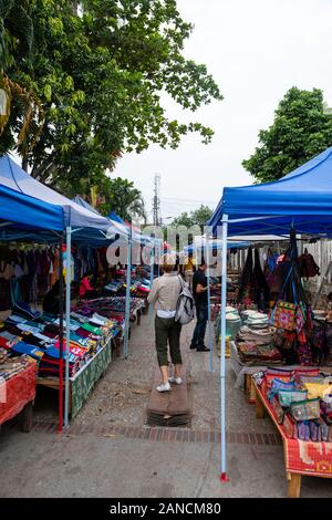 Immagini dal mercato mattutino, Luang Prabang, Laos. Foto Stock