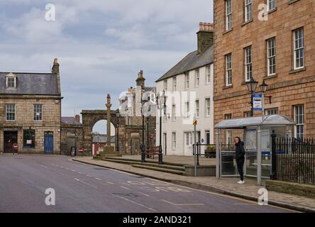 Il 16 gennaio 2020. Banff, Aberdeenshire, Scotland, Regno Unito. Questa è una scena di strada all'interno della cittadina di Banff. Foto Stock