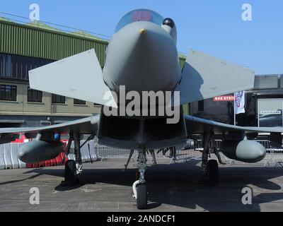 MM7296/36-22, un Eurofighter F-2000un tifone azionato da 36º Stormo, 12º Gruppo della forza aerea italiana, a RAF Leuchars nel 2012. Foto Stock