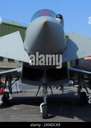 MM7296/36-22, un Eurofighter F-2000un tifone azionato da 36º Stormo, 12º Gruppo della forza aerea italiana, a RAF Leuchars nel 2012. Foto Stock