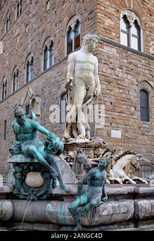 La fontana del Nettuno di Bartolomeo Ammannati, 1575, Piazza della Signoria, Firenze, Toscana, Italia, Europa Foto Stock