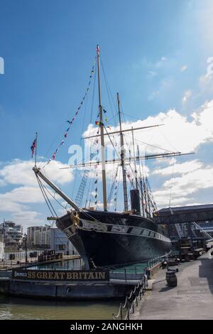 BRISTOL, REGNO UNITO - 8 APRILE 2019. SS Gran Bretagna è una nave museo e ex nave da passeggeri, completato nel 1845, progettato da Isambard Regno Brunel. Foto Stock