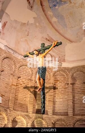 Toledo, Spagna - 6 Dicembre 2019: vista interna della moschea del Cristo de la Luz Foto Stock