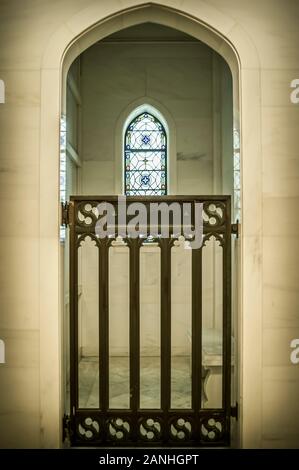 Cripta di parete in un cimitero, Miami, Florida Foto Stock