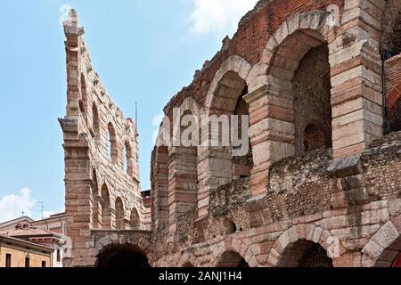 Arena, anfiteatro romano. Verona. L'Italia. Foto Stock