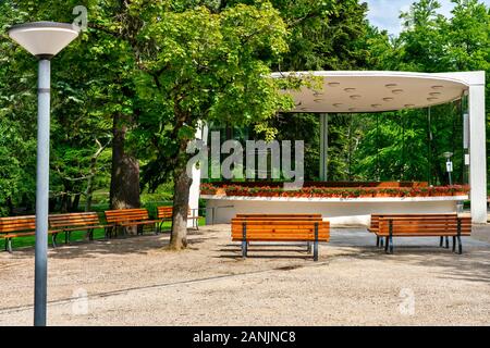 Music Hall nel parco termale di Bad Orb, Assia Foto Stock