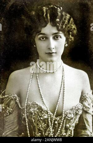LINA Cavalieri (1874-1944) Italiano soprano lirico e attrice Foto Stock
