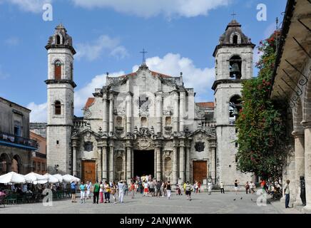 Havanna, Kathedrale San Cristobal. Fassade der barocken Kathedrale von 1782. La cattedrale di San Cristobal, La Habana, Cuba |Kathedrale San Cristobal, Havan Foto Stock