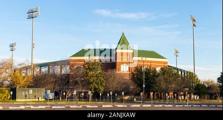 Waco, TX / STATI UNITI D'America - 12 Gennaio 2020: Baylor Ballpark utilizzato per il baseball, sul campus della Baylor University Foto Stock