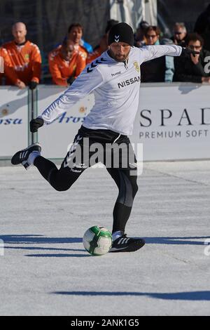 Arosa, Schweiz, 17. Gennaio 2020. Kevin Kuranyi bei der inoffiziellen Schneefussball Weltmeisterschaft Ice Snow Football 2020 a Arosa. Foto Stock