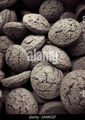 Il cibo. Farina di avena gingerbread cookies in bianco e nero e a colori. Foto Stock