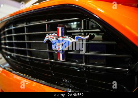 Montréal, Québec, Canada,gennaio 16,2020.Close-up di una Ford Mustang auto emblema. Montréal, Québec, Canada.Credit:Mario Beauregard/Alamy News Foto Stock