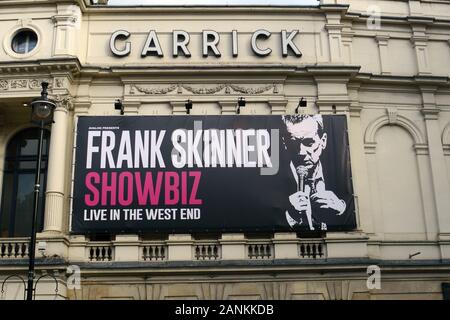 Londonl, REGNO UNITO, 17 gennaio 2020 Frank Skinner apre un uomo stand up comedy show Showbiz al Garrick Theatre nel West End per un mese di stagione. Credito: Johnny Armstead/Alamy Live News Foto Stock