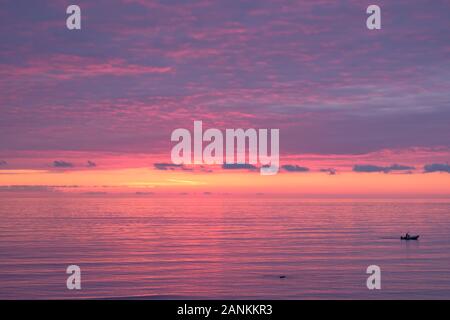 Meraviglioso tramonto a Santa Marinella, Roma, Italia Foto Stock