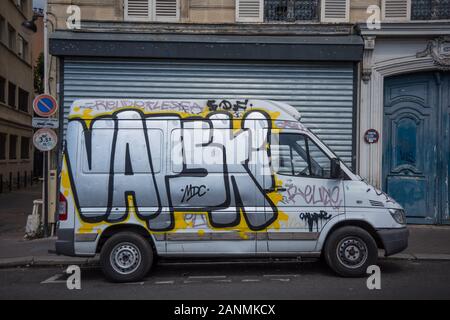 Kleinlaster mit Graffity Foto Stock